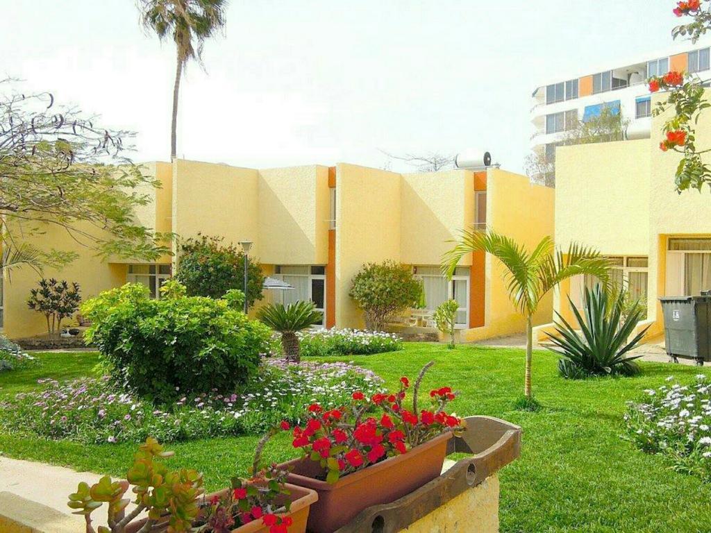 Duplex El Cortijo, Lasamericas بلايا ذي لاس أميريكاس المظهر الخارجي الصورة